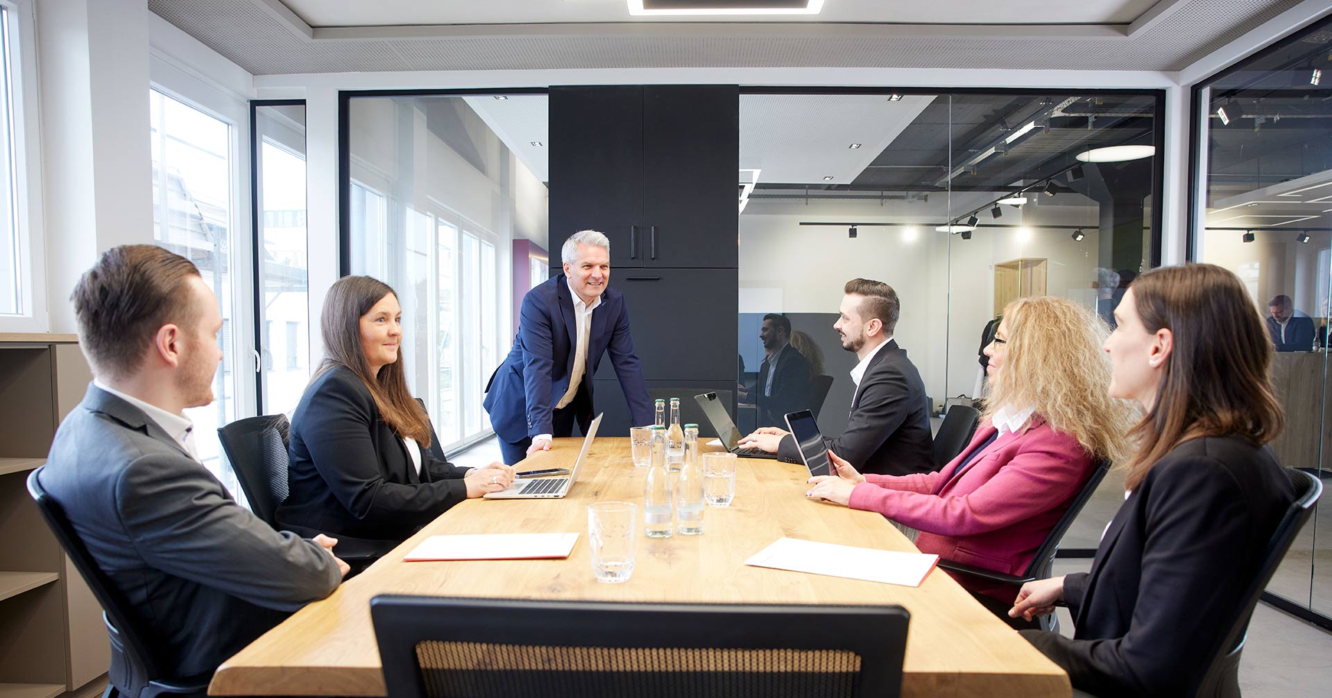 Besprechung im Konferenzraum